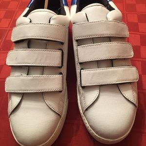 Circus Sam Edelman Velcro Strap Women Sneakers